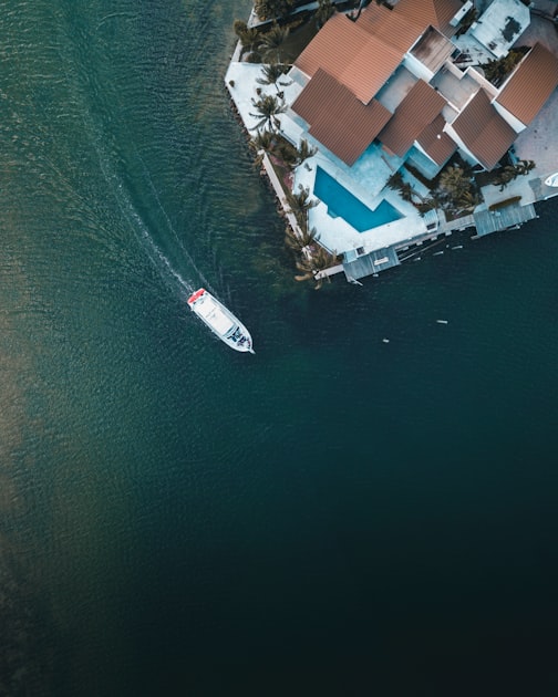 Investing in Luxury Homes